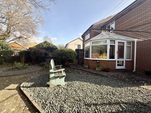 Photo 15- click for photo gallery